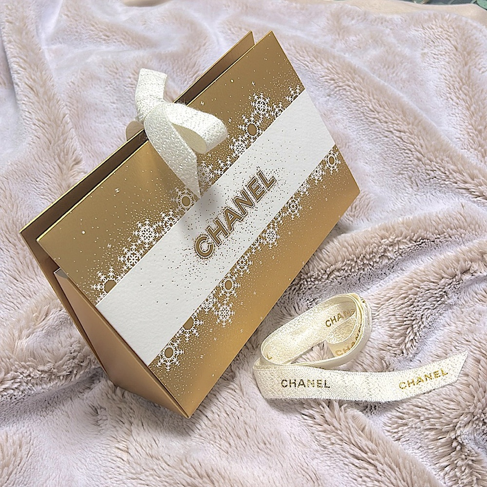 Chanel holiday gift bag